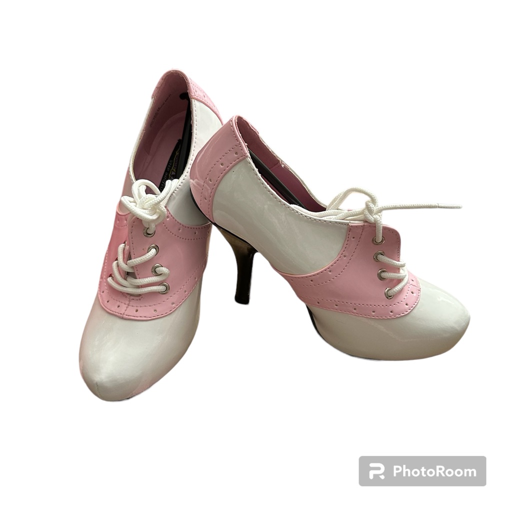 Saddle Shoes Pink 50s Brand New Heel